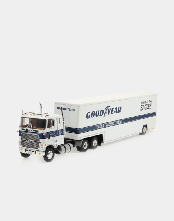 Nº13 Ford CLT 9000