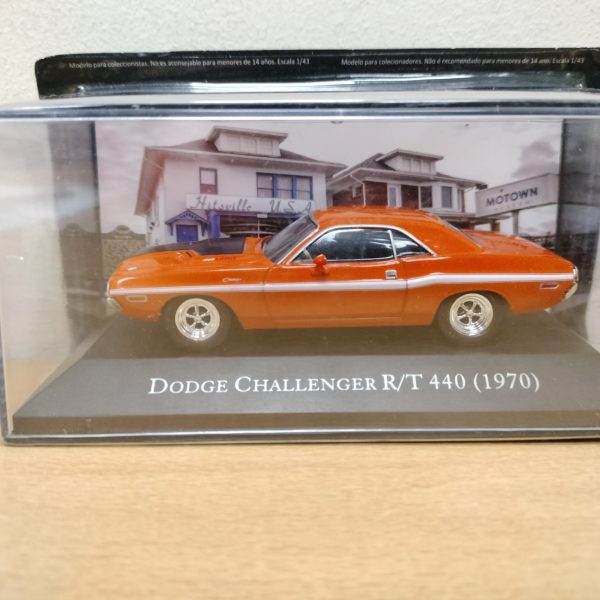 #129 Dodge Challenger R/T 440 Colección American Cars
