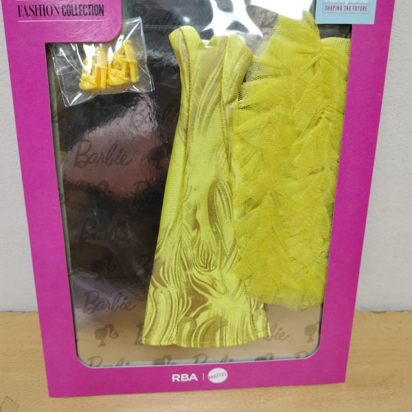 #6 Christie Barbie BARBIE THE FASHION COLLECTION VESTIDOS