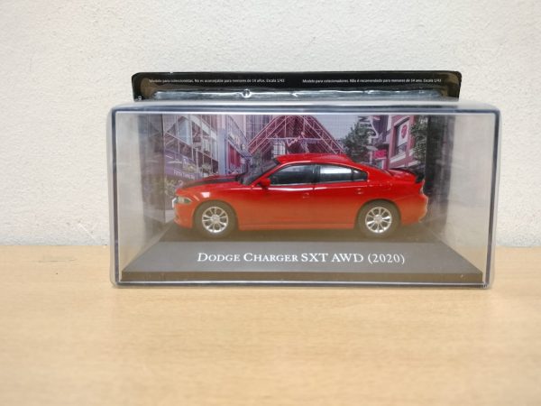 #133 Dodge Charger SXT AWD Colección American cars