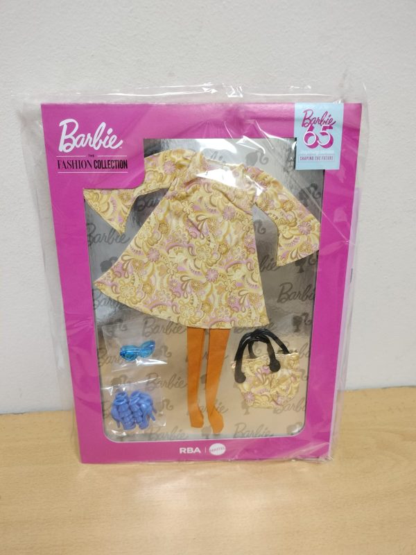 #11 Swirly Cue BARBIE THE FASHION COLLECTION VESTIDOS