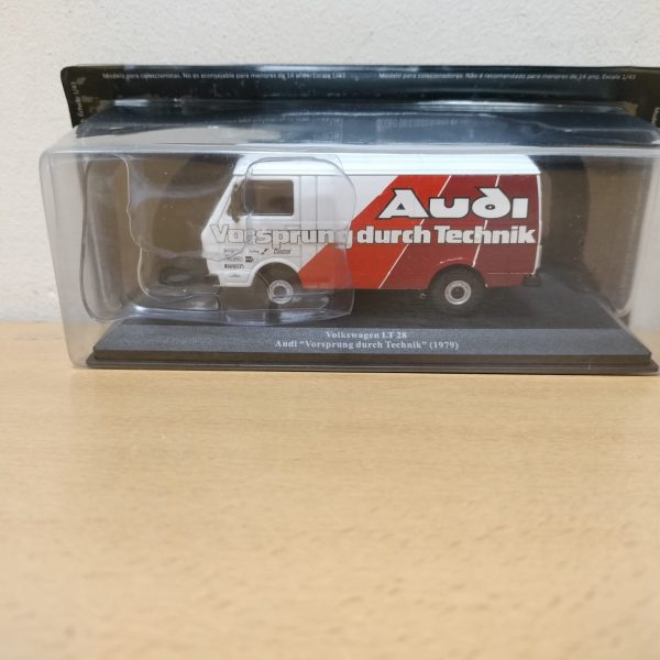 #73 Volkswagen LT 28 Asistencia en rallye