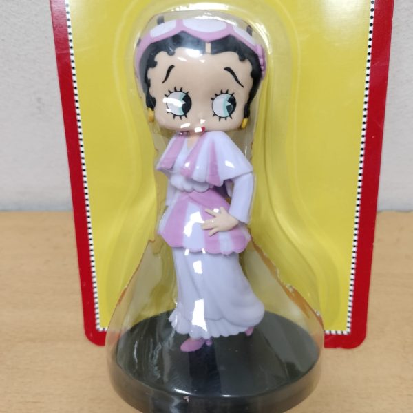 #48 One-step Betty boop dance