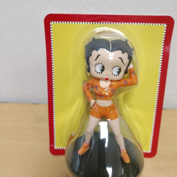 #50 La Macarena  Betty Boop dance Colección