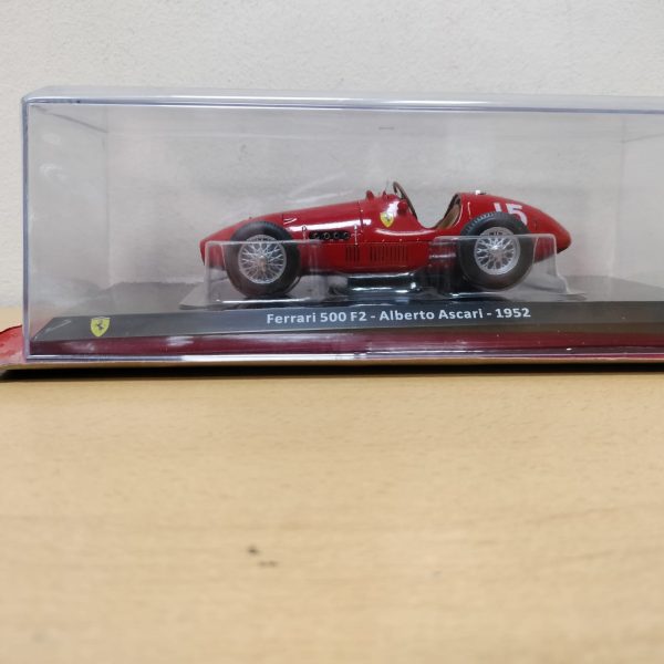 #42 Ferrari 500 F2 (1952) Alberto Ascari ESCALA 1-24