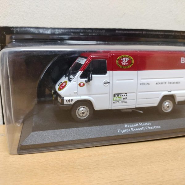 #79 Renault Master Equipe Renault Chartres Asistencia en rallye