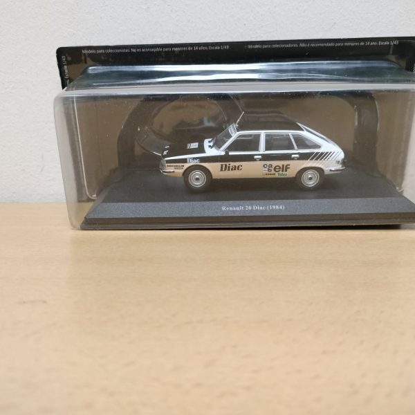 #80 Renault 20 Team Renault Diac Asistencia en rallye