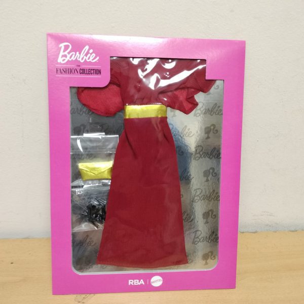 #24 Conjunto Black Barbie  BARBIE THE FASHION COLLECTION VESTIDOS