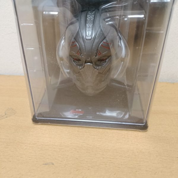 #18. ULTRÓN - CASCOS. #18. MARVEL MUSEUM CASCOS