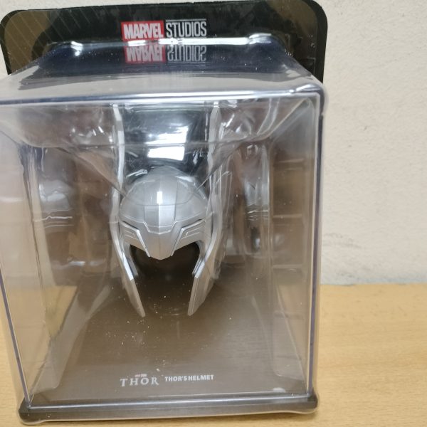 #20. THOR YELMO. #20. MARVEL MUSEUM CASCOS Y ARMAS MARVEL STUDIOS
