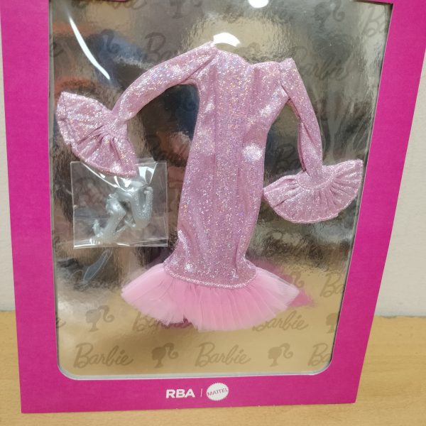 #36. PERFUME PRETTY. #36. BARBIE THE FASHION COLLECTION VESTIDOS SPECIAL EDITION